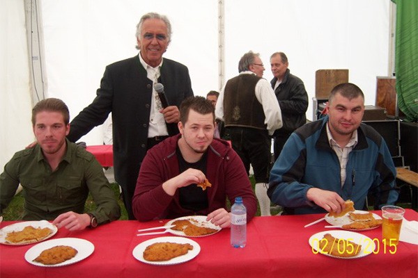 Moderation Riesenschnitzel-Wettessen, Puchberg
